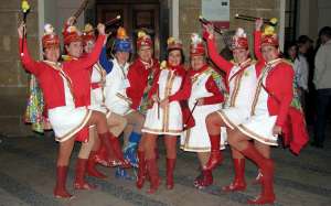 Las Majorettes de Buenpollet treinta años después Las Majorettes de Buenpollet treinta años después