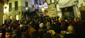El Pópulo resiste el mayor lleno desde que es escenario ilegal