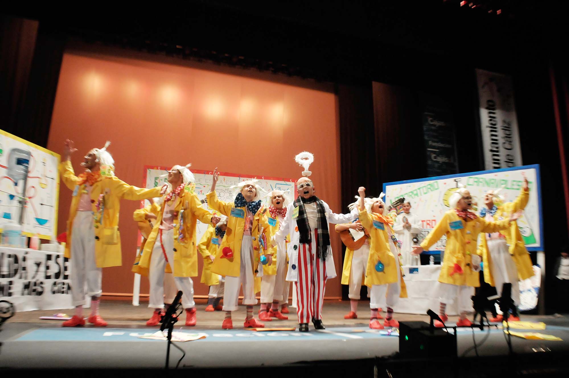 El maestro Pipirigaña, Primero de Cuarteto y Mi alegría de vivir, triunfadores en la Final Infantil del Carnaval 2015