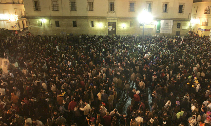 La Plaza Fragela recupera los actos carnavalescos durante la semana oficial