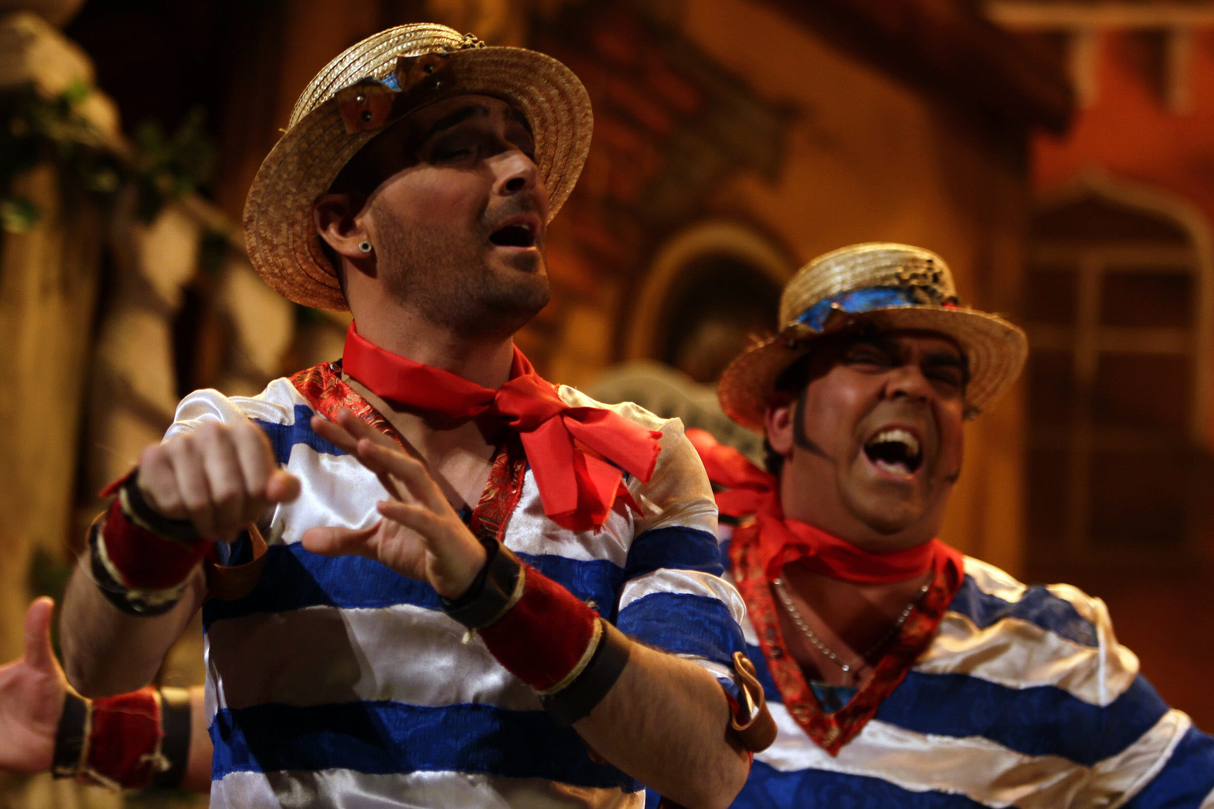 Bienvenido completa el grupo con Arturito de Barbate, Javi 'El Loco' y Lolo Jarén
