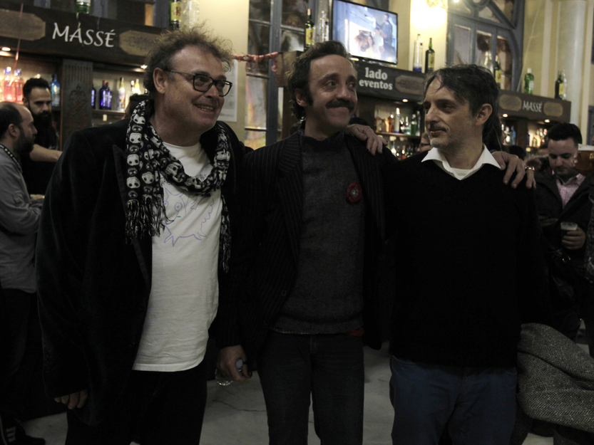 Los toreros muertos lidian con el pregonero