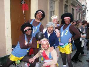 Los baloncestistas gadifornianos que inauguraron el pabellón de Salesianos