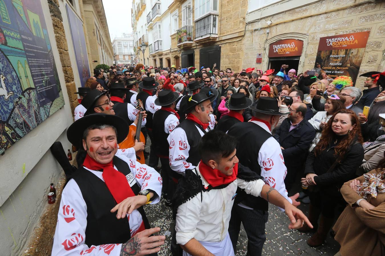 Cádiz se vuelca con su Carnaval