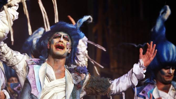 ¿Quién canta esta noche? Bienvenido entró en razón