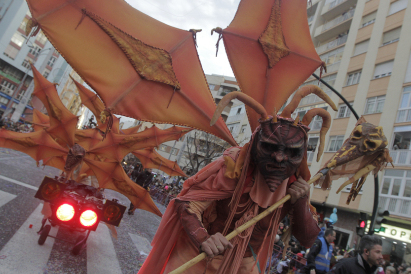 La Cabalgata traslada la fiesta a la Avenida