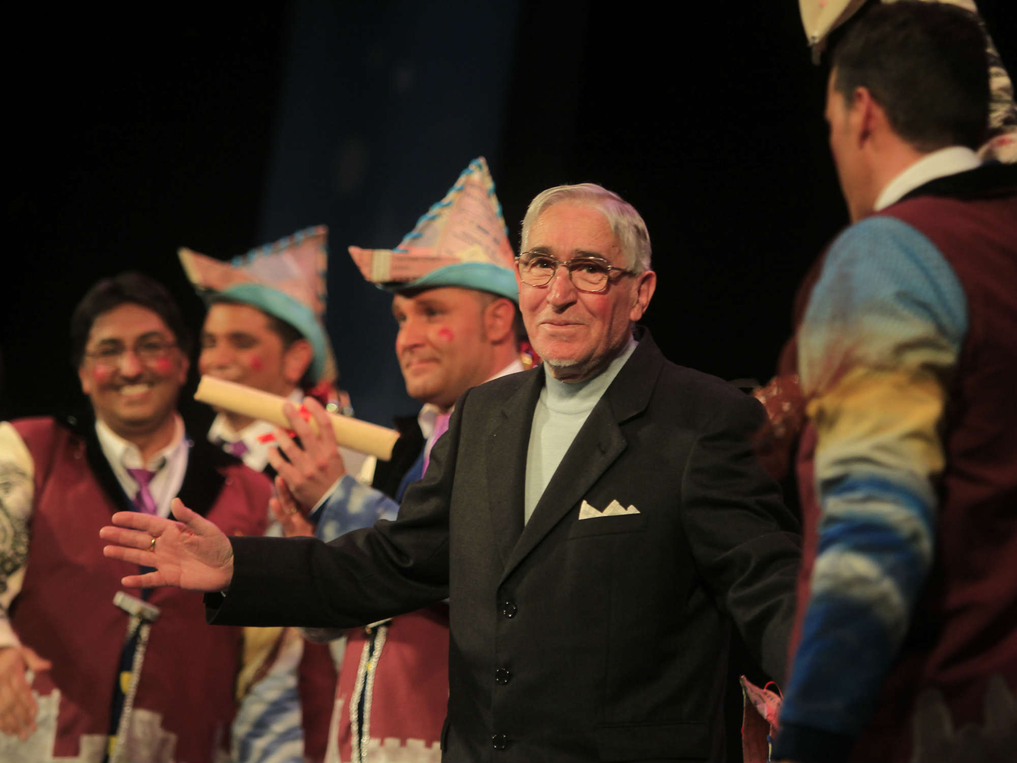 Diego Caraballo imparte lecciones en el Gran Teatro Falla