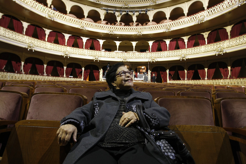 El Carnaval de Cádiz se viste de luto por el fallecimiento de María la Hierbabuena