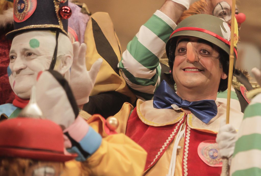 Modesto Barragán debuta con el coro de La Viña La Voz del Carnaval de