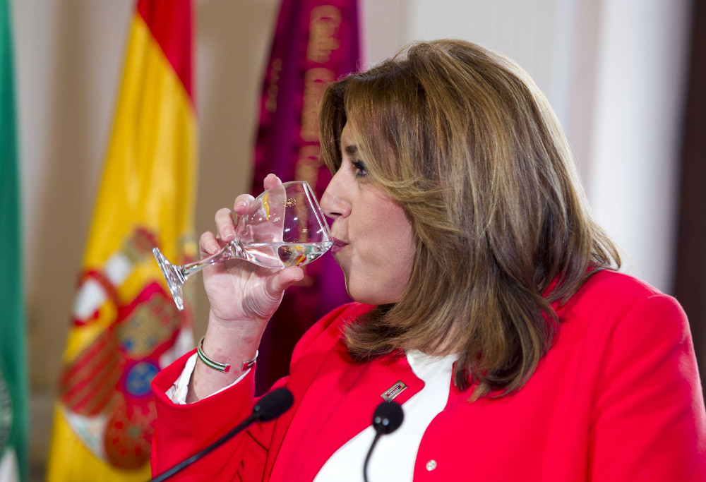 Susana Díaz: «Este año me están dando la del pulpo en los Carnavales, hay que llevarlo con humor»