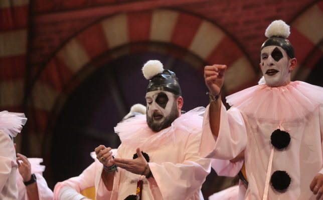 Actuación de la chirigota En la ciudad de Cádiz Tony Rogriguez Carnaval 2018