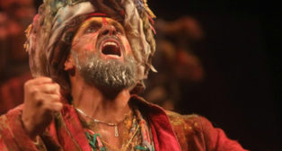 La Comparsa 'Los Carnívales' de Martínez Ares en el COAC 2019