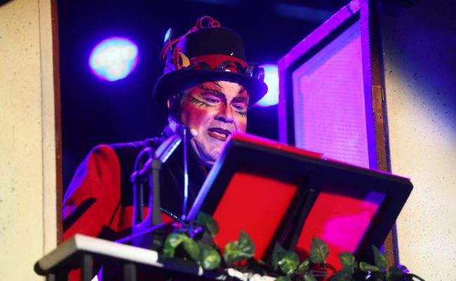 Antonio Rivas, dios Momo 2019
